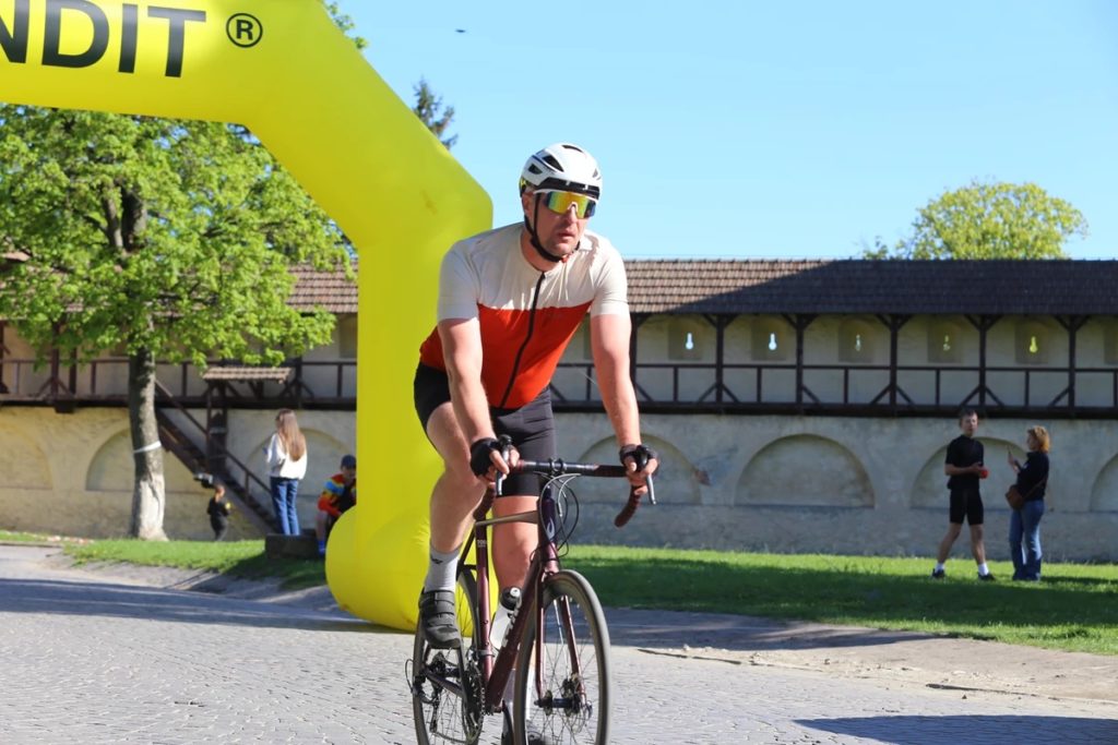 До Львівщини на «ZHOVKVA CUP RACE» завітали 130 спортсменів, аби позмагатися у велоперегонах - 3
