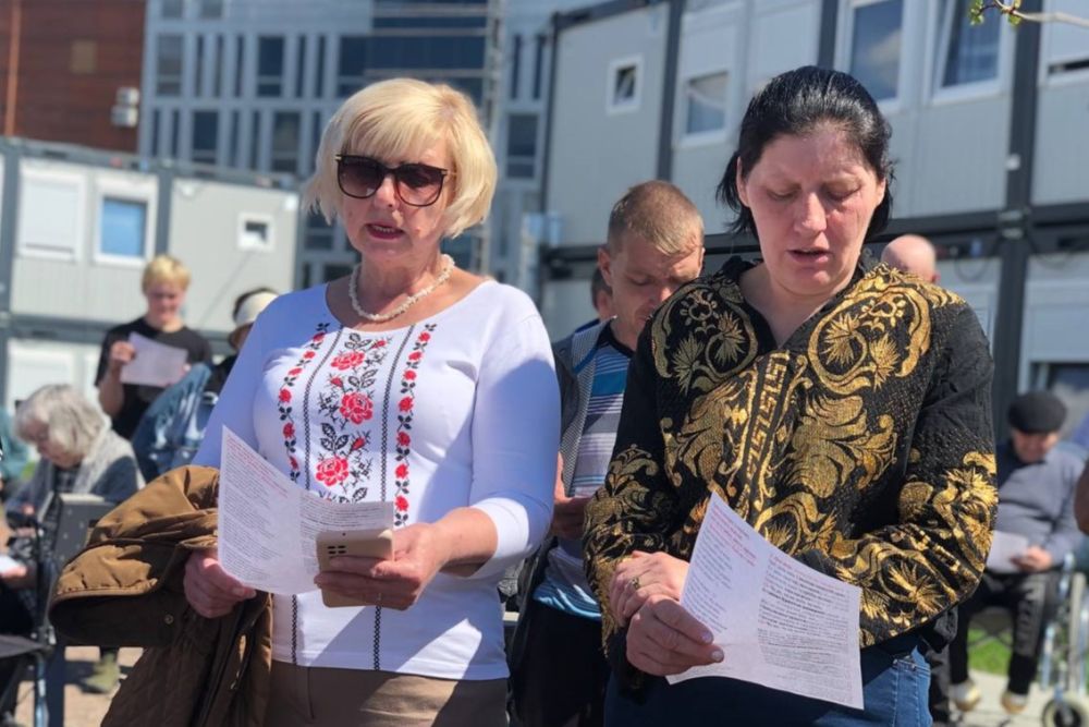 На Великдень у модульному містечку Львова помолились за перемогу України - 4