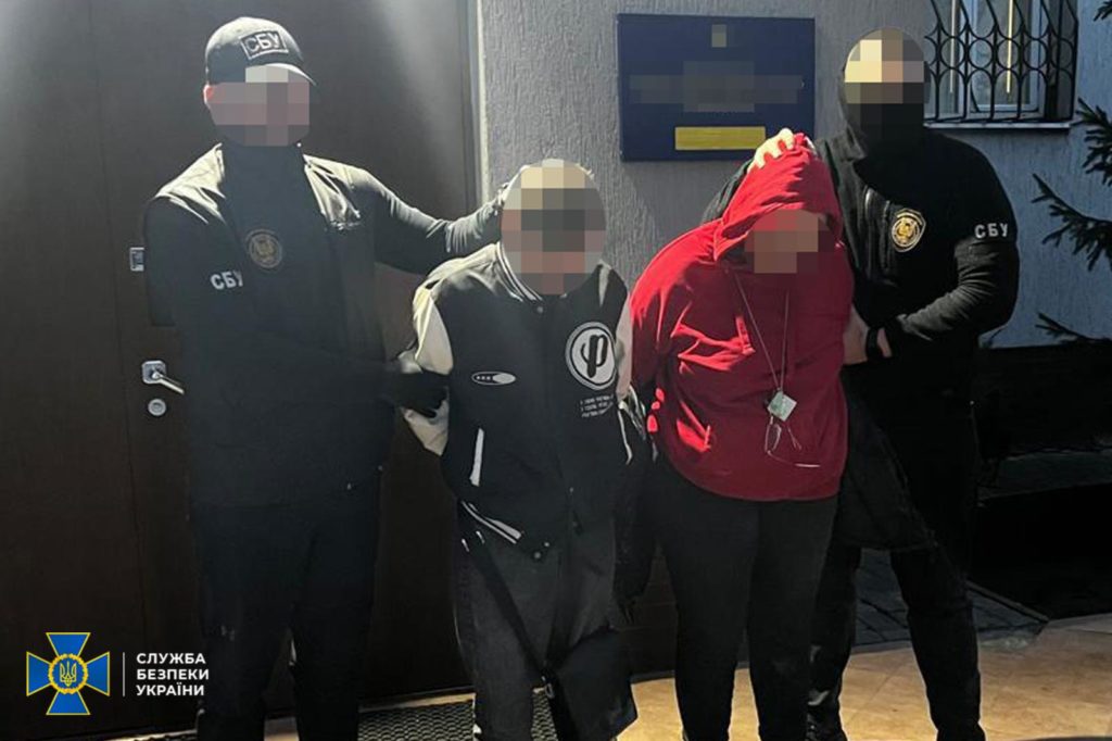 Затримання агентів РФ у Львові, дитяча література, День поширення інформації про аутизм: головні новини дня - 3