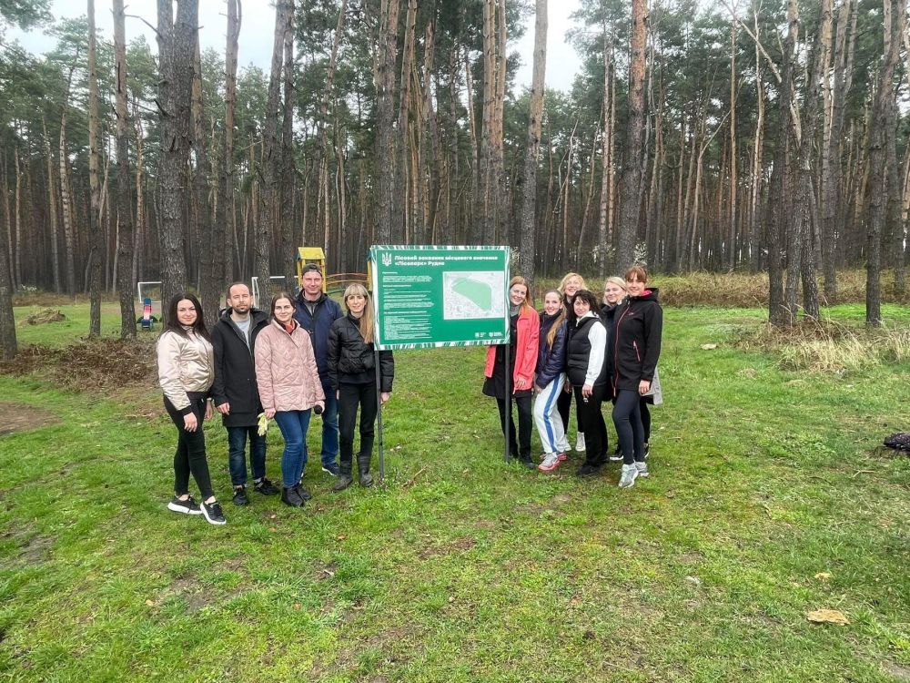 У Львівській громаді прибрали майже 50 га території та висадили понад 800 рослин - 7