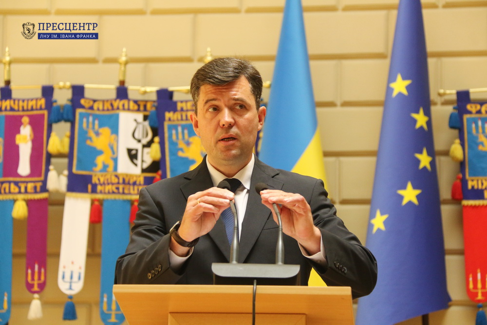 Вибори ректора, або Хто претендує обійняти головну посаду у Львівському університеті - 2