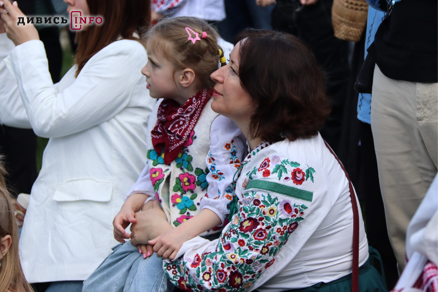Як у Львові святкували Великдень у Шевченківському гаю цього року (фото) - 3