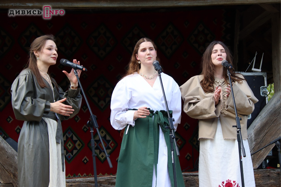 Як у Львові святкували Великдень у Шевченківському гаю цього року (фото) - 10