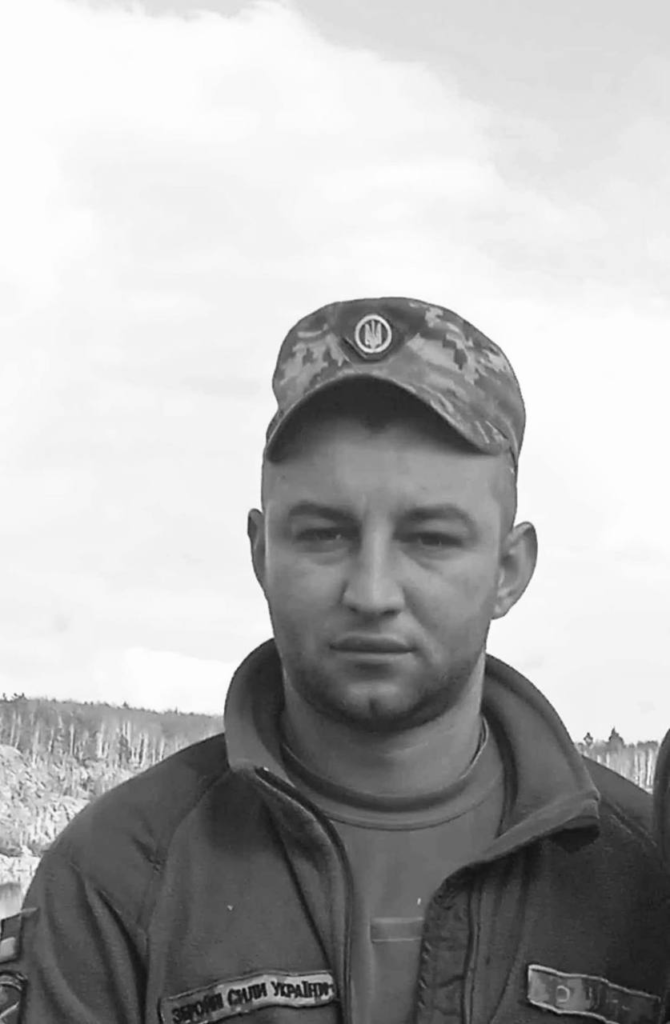Сьогодні на Львівщині попрощаються з трьома воїнами — що про них відомо - 1