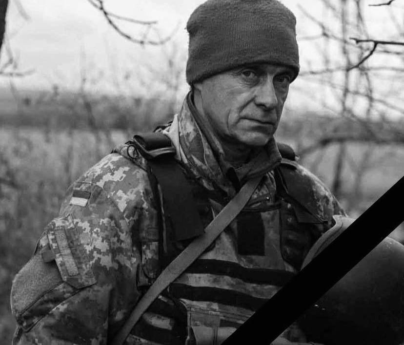 Сьогодні на Львівщині попрощаються з трьома воїнами — що про них відомо - 2