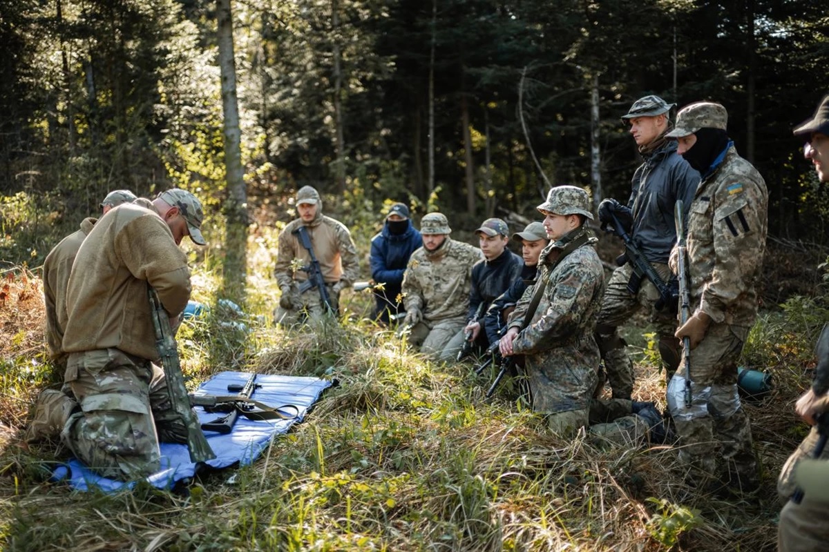 На Львівщині для молоді провели національно-патріотичний вишкіл у горах - 6