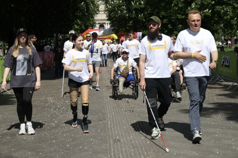У Львові відбувся безбар’єрний благодійний напівмарафон - 6