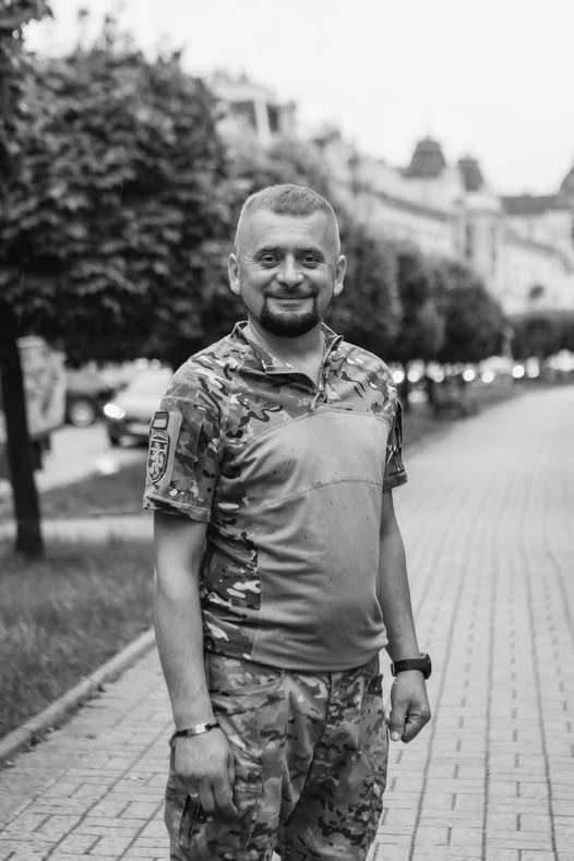 Сьогодні Львівщина прощається із одним полеглим захисником - 2