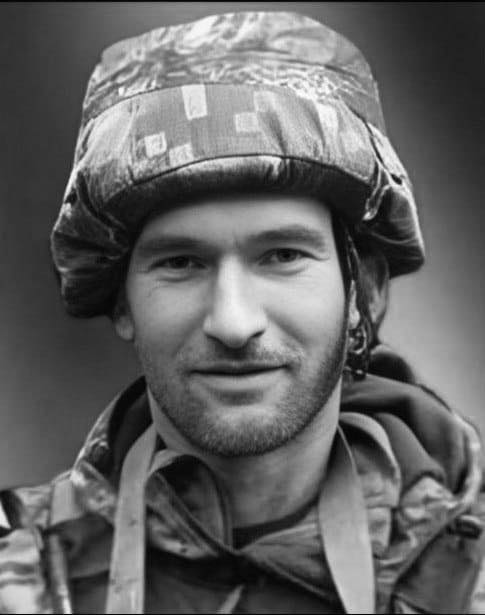 Сьогодні Львівщина прощається із шістьма полеглими захисниками - 3