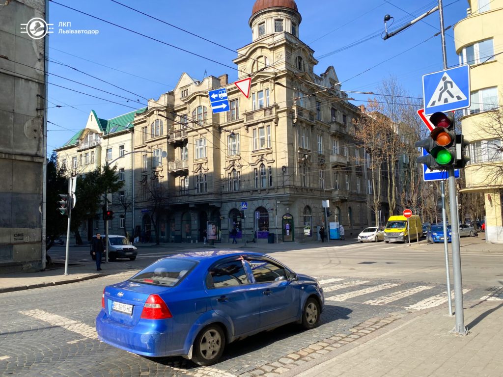 «Смарт», «зелена хвиля», пріоритетність транспорту: які світлофорні режими діють у Львові - 3