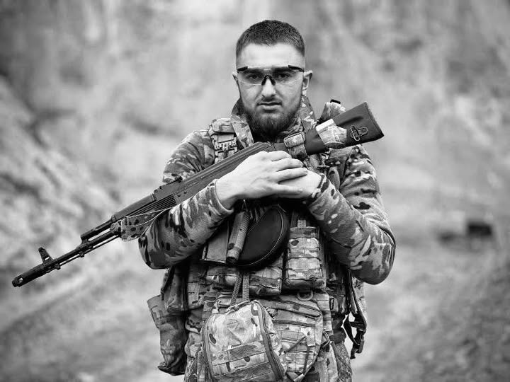 Сьогодні Львівщина прощається із одним полеглим захисником - 2