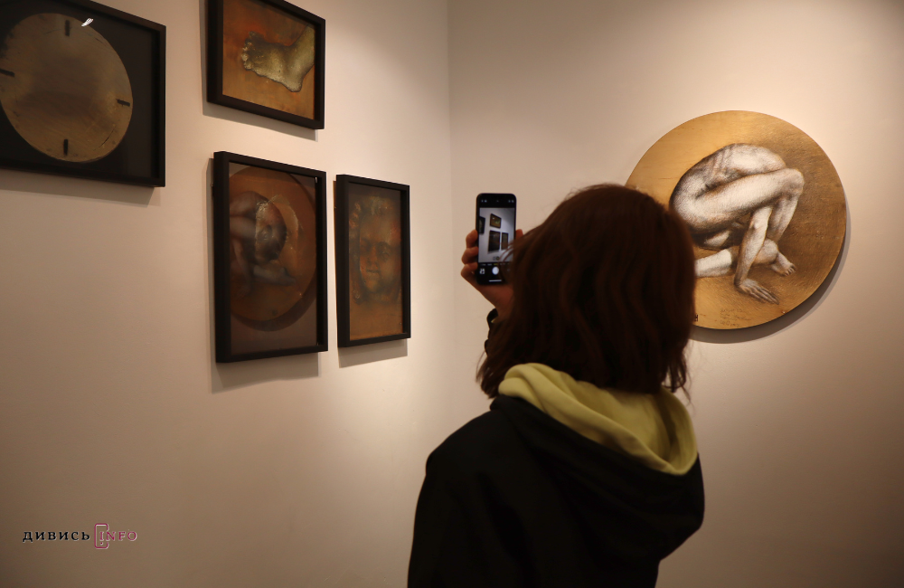 Крок за кроком до мистецтва: про Art Walk галереями Львова - 24
