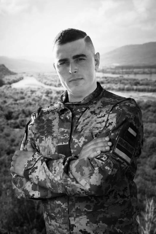 Сьогодні на Львівщині попрощаються з трьома воїнами — що про них відомо - 1