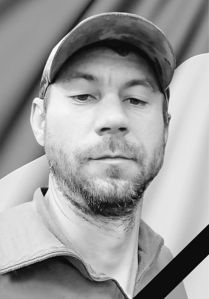 Сьогодні на Львівщині попрощаються із п'ятьма воїнами — що про них відомо - 5