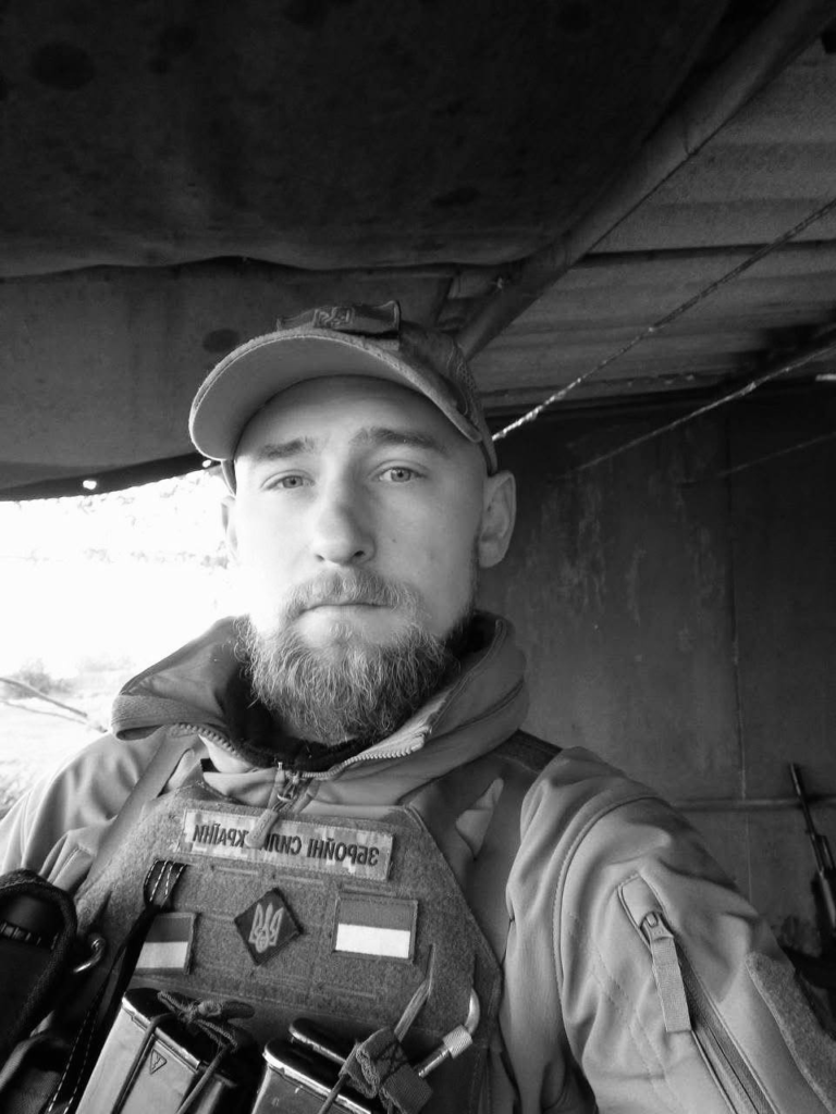 Сьогодні на Львівщині попрощаються з десятьма воїнами — що про них відомо - 5