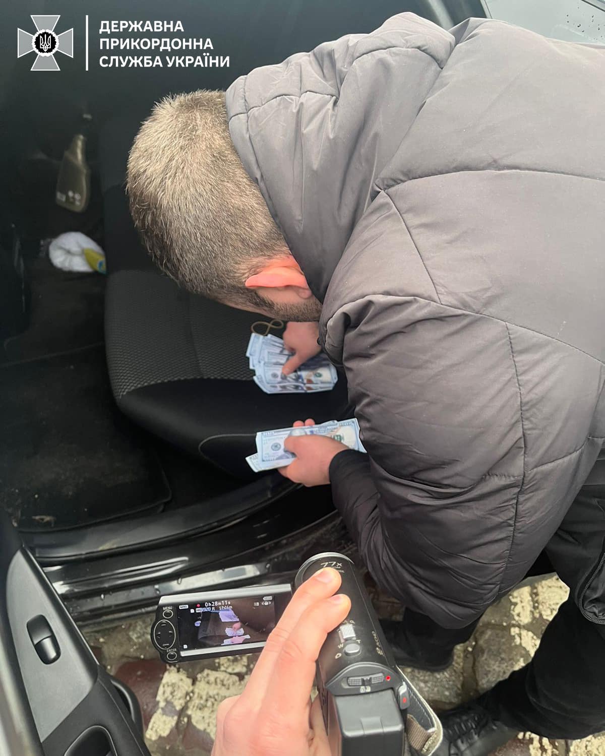 Львівські прикордонники викрили схему переправлення ухилянтів: організатора засудили до 5 років ув’язнення - 3