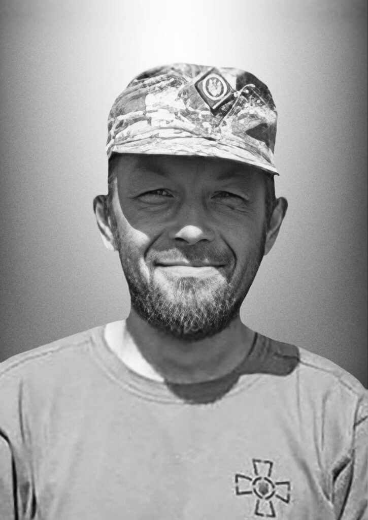 Сьогодні Львівщина прощається із шістьма захисниками - 5