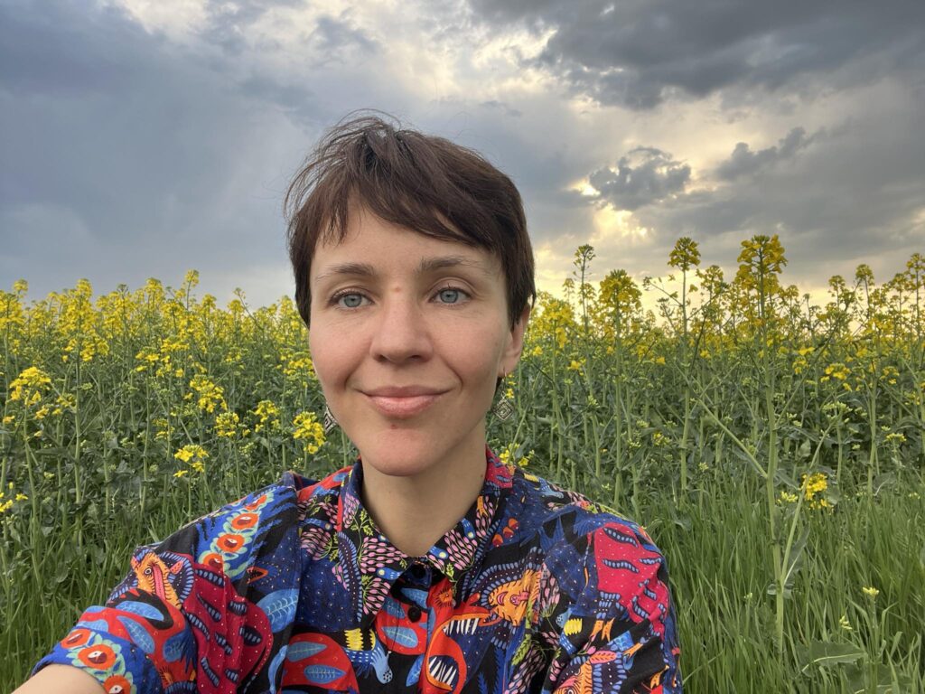 «Поезія під час війни повертає нам чутливість до життя», — розмова з поеткою Ією Ківою - 2