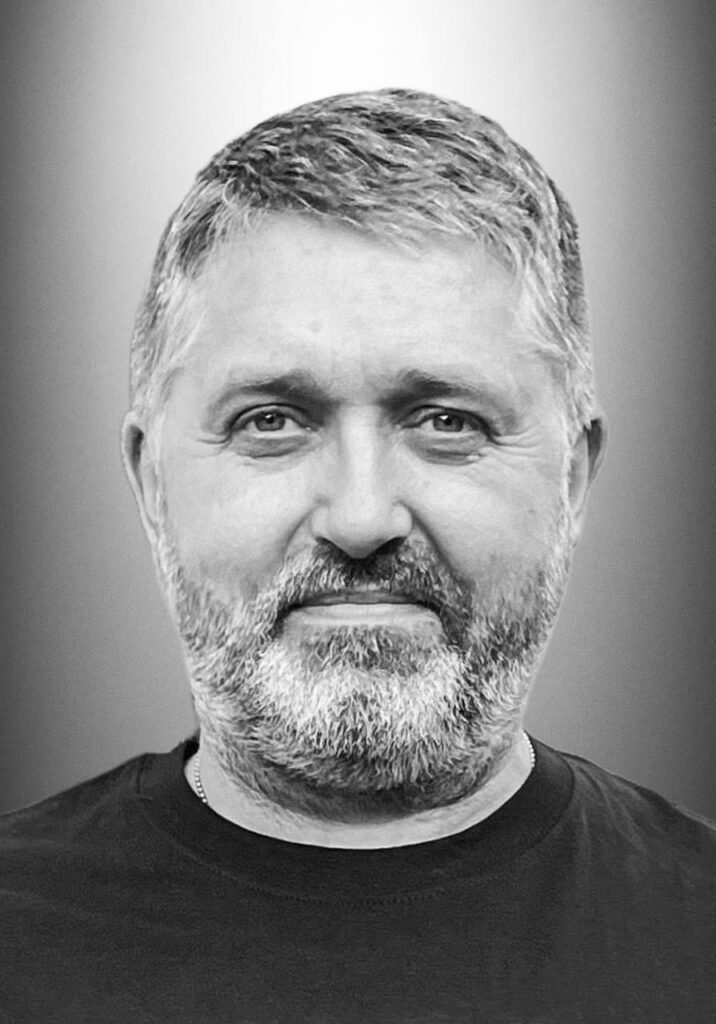 Сьогодні на Львівщині попрощаються з п'ятьма воїнами — що про них відомо - 5