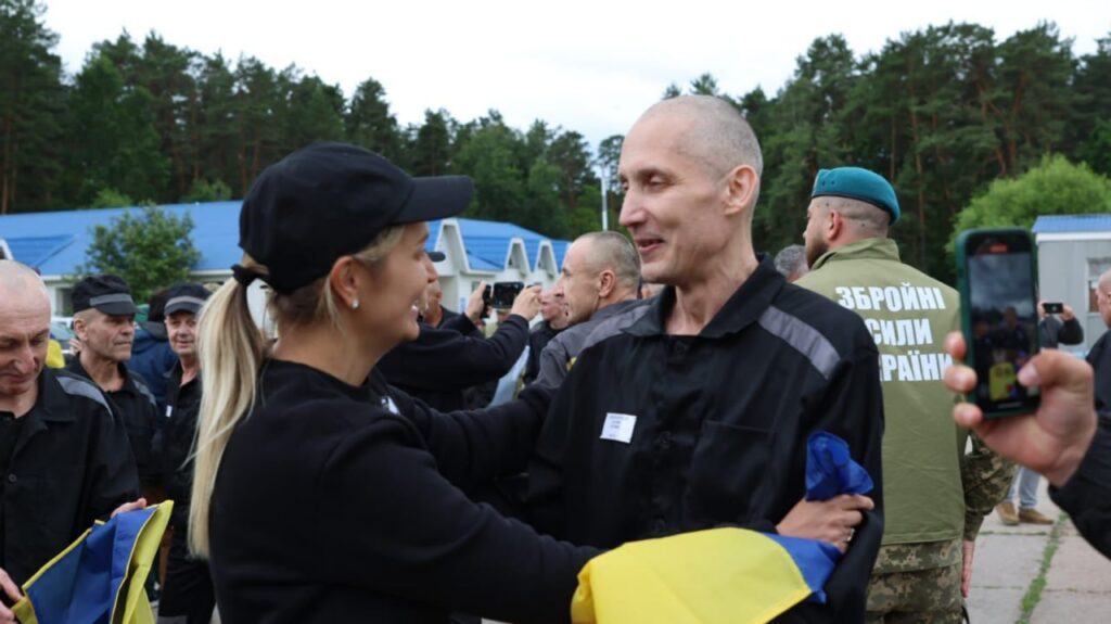 Черговий обмін полоненими, перемога львівської шпажистки, проблеми освіти: головні новини дня - 3