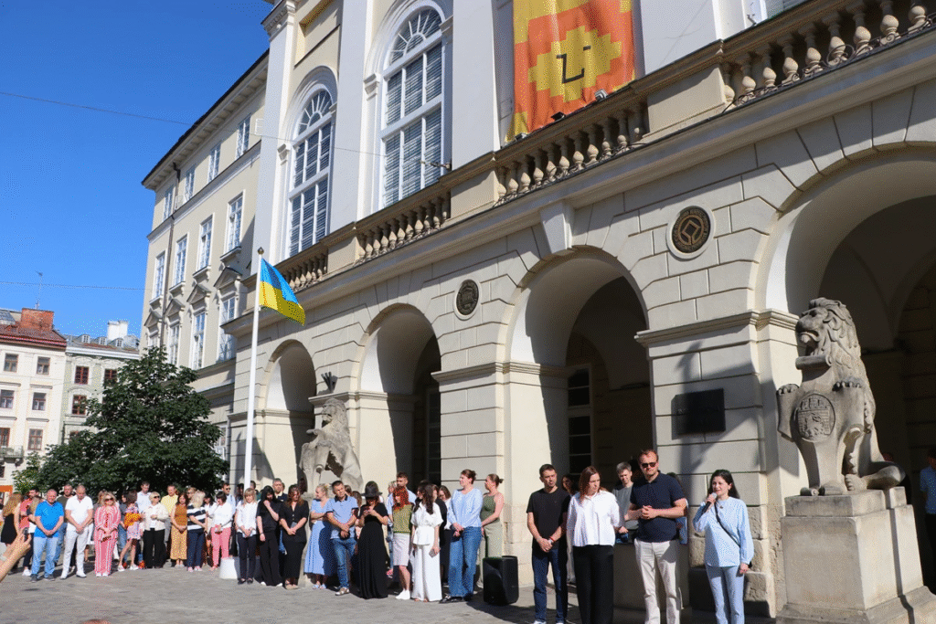 На Львівщині відзначили День кримськотатарського прапора - 3