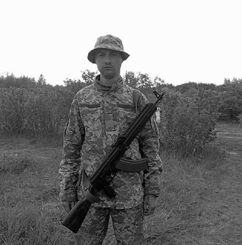 Сьогодні на Львівщині попрощаються з трьома воїнами — що про них відомо - 1
