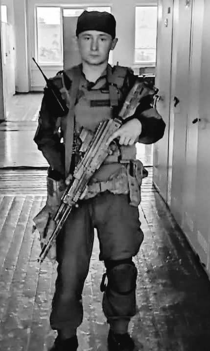Сьогодні на Львівщині попрощаються із шістьма воїнами — що про них відомо - 3
