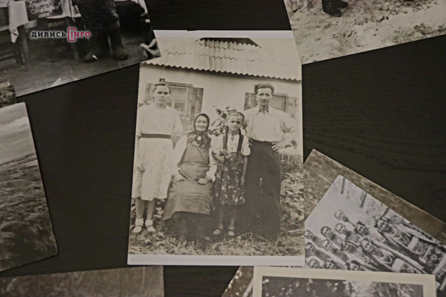 фотографії