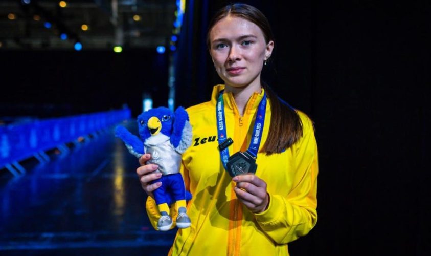 Анна Максименко