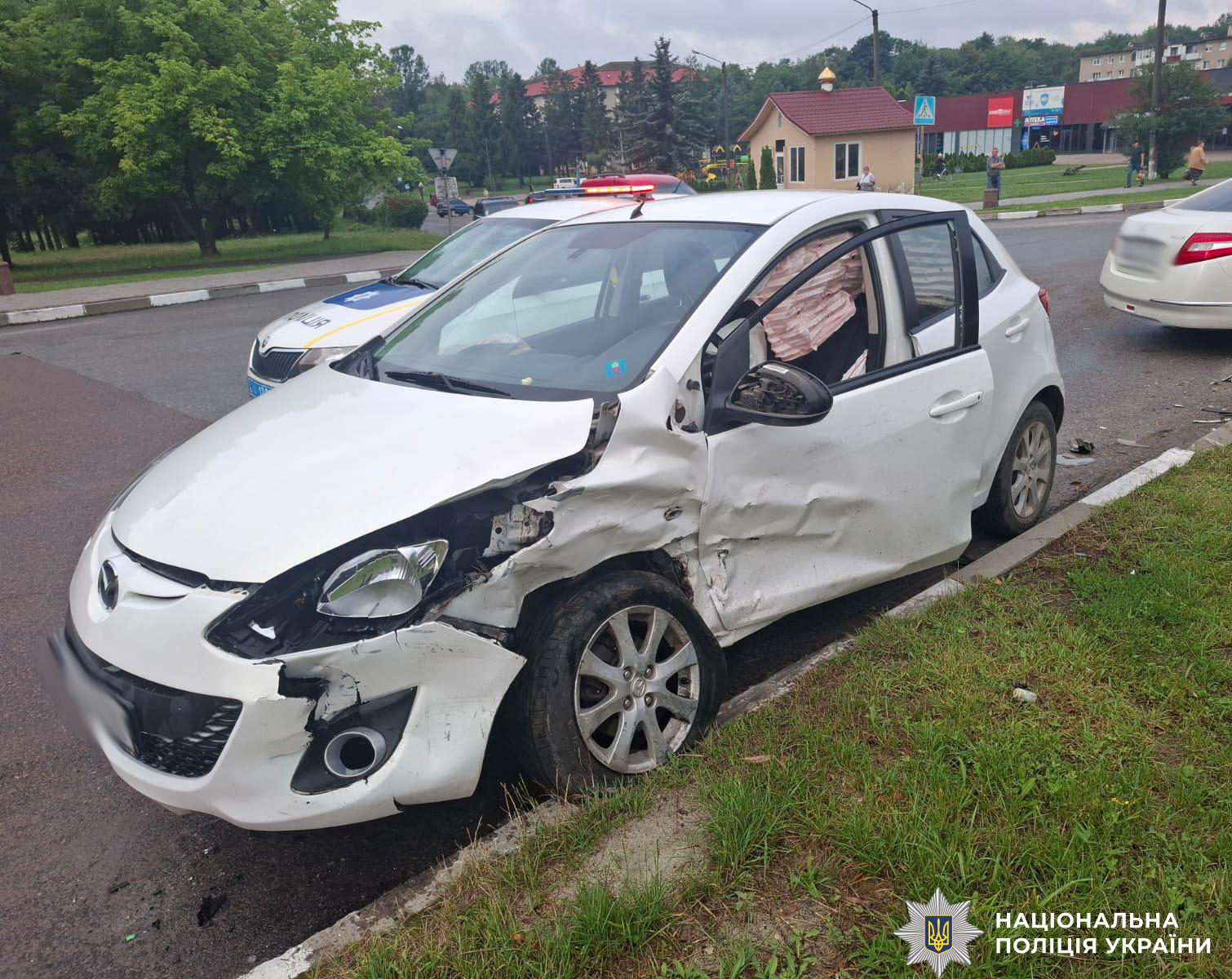 На Львівщині в результаті ДТП госпіталізовано п’ятеро людей - 3