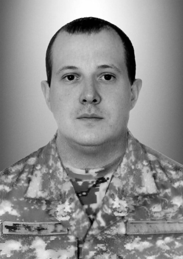 Сьогодні Львівщина прощається із п'ятнадцятьма захисниками - 13