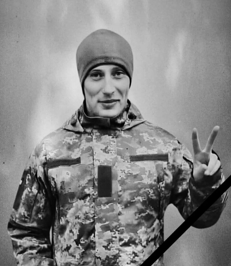Сьогодні Львівщина прощається із п'ятнадцятьма захисниками - 8