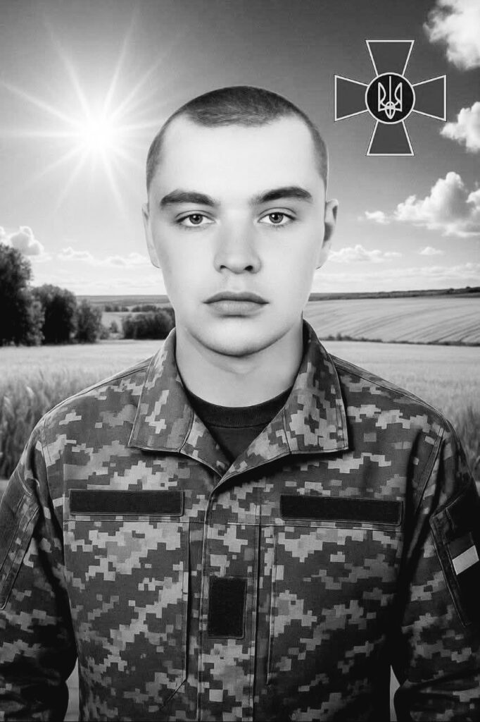 Сьогодні Львівщина прощається із п'ятнадцятьма захисниками - 6