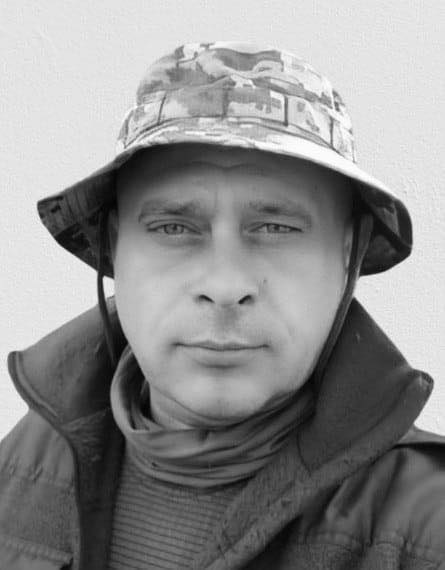 Сьогодні Львівщина прощається із одним полеглим захисником - 2