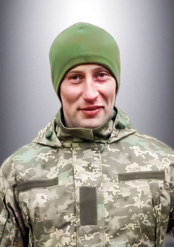 У Львові прощаються з дванадцятьма воїнами, які загинули у полоні РФ (доповнено) - 8
