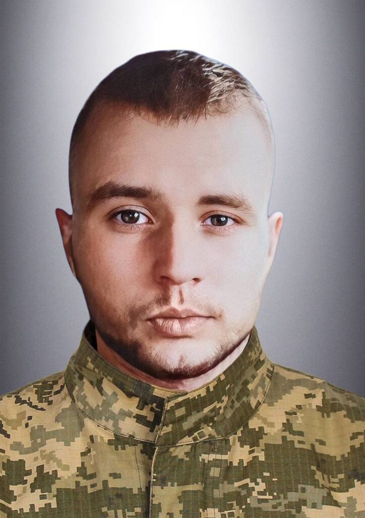 У Львові прощаються з дванадцятьма воїнами, які загинули у полоні РФ (доповнено) - 4