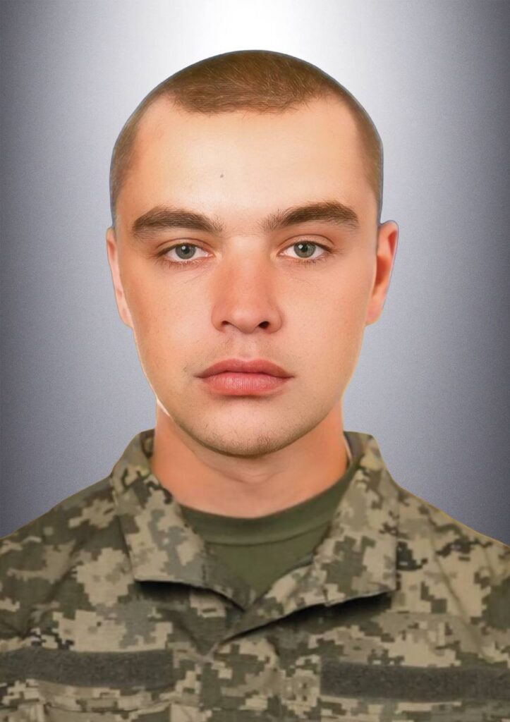 У Львові прощаються з дванадцятьма воїнами, які загинули у полоні РФ (доповнено) - 6