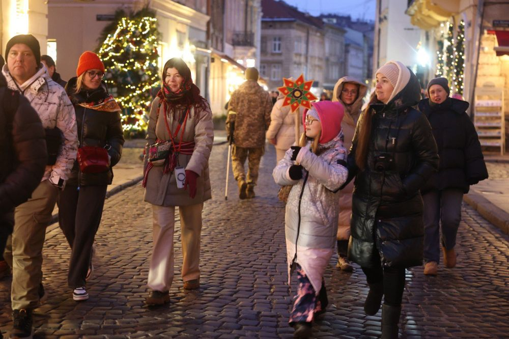 Потік туристів у Львові зростає: хто найбільше відвідує місто та які ініціативи впроваджують цьогоріч - 9