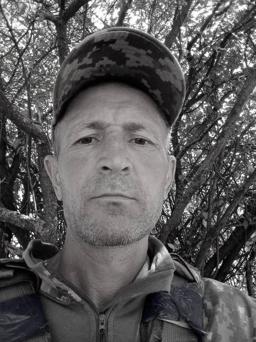 Сьогодні на Львівщині попрощаються з десятьма воїнами — що про них відомо (фото) - 5