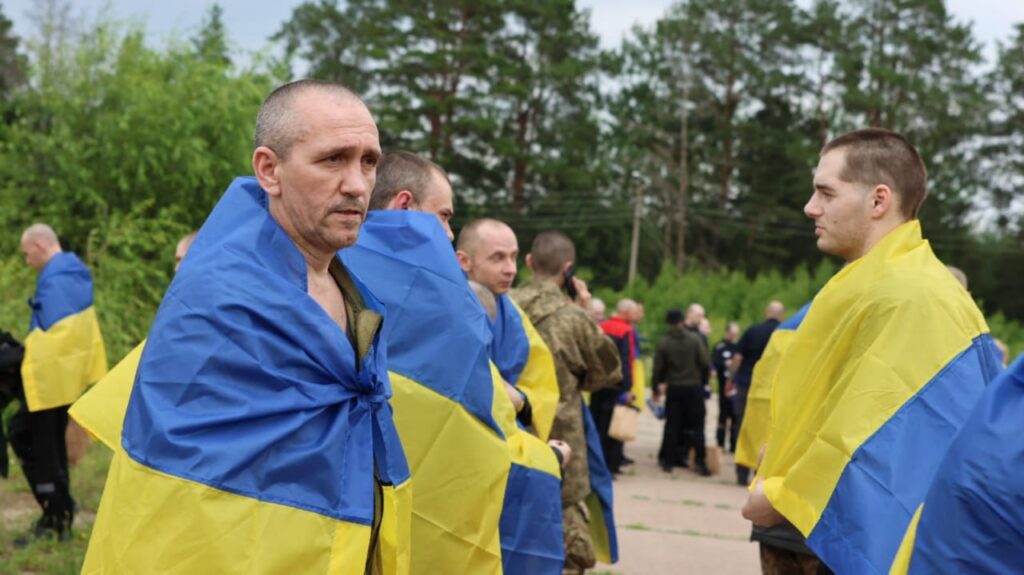 Обмін полоненими, будівництво військового меморіалу у Львові, результати НМТ: головні новини дня - 3