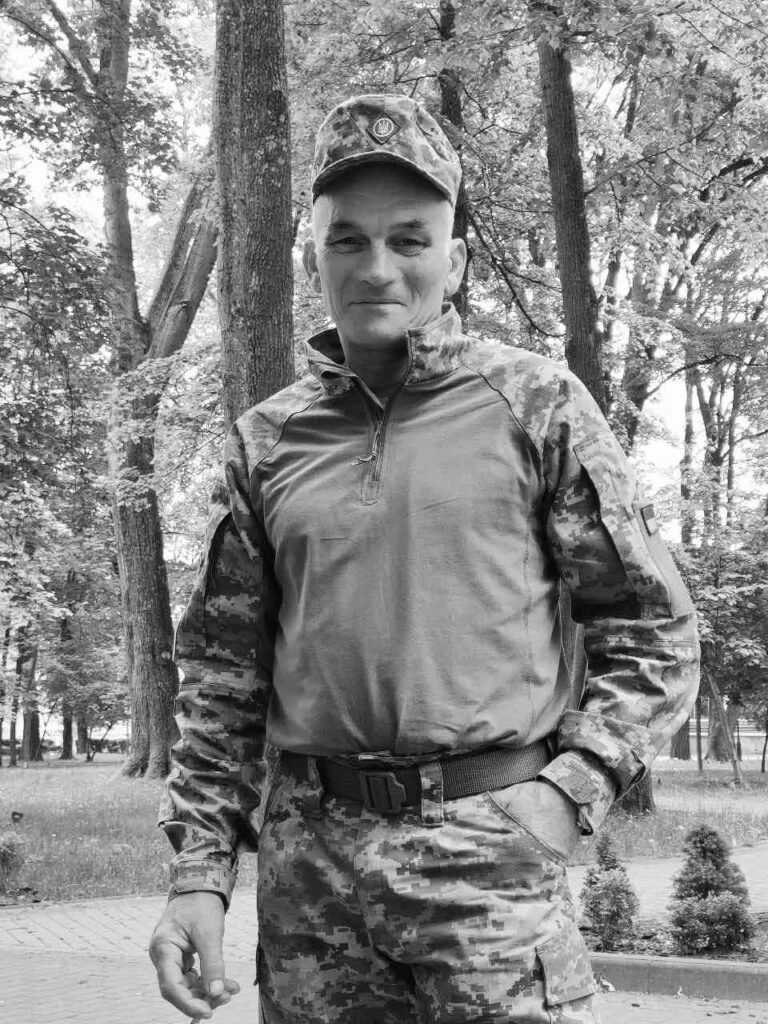 Сьогодні Львівщина прощається із трьома захисниками - 4