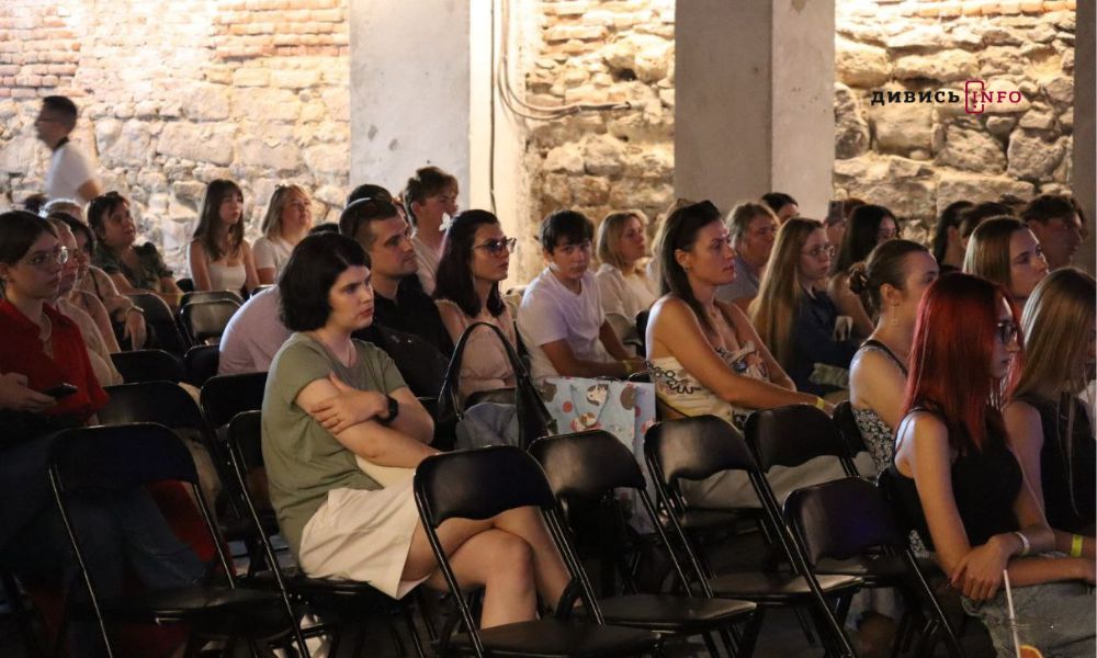 У Львові розпочався книжковий фестиваль Bestseller Fest, який триватиме три дні (фото, відео) - 7