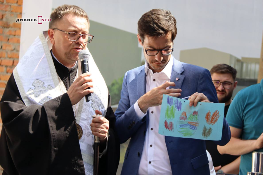 У Львові заклали капсулу під будівництво артпростору «МАЙСТЕРНЯ» (фоторепортаж) - 11