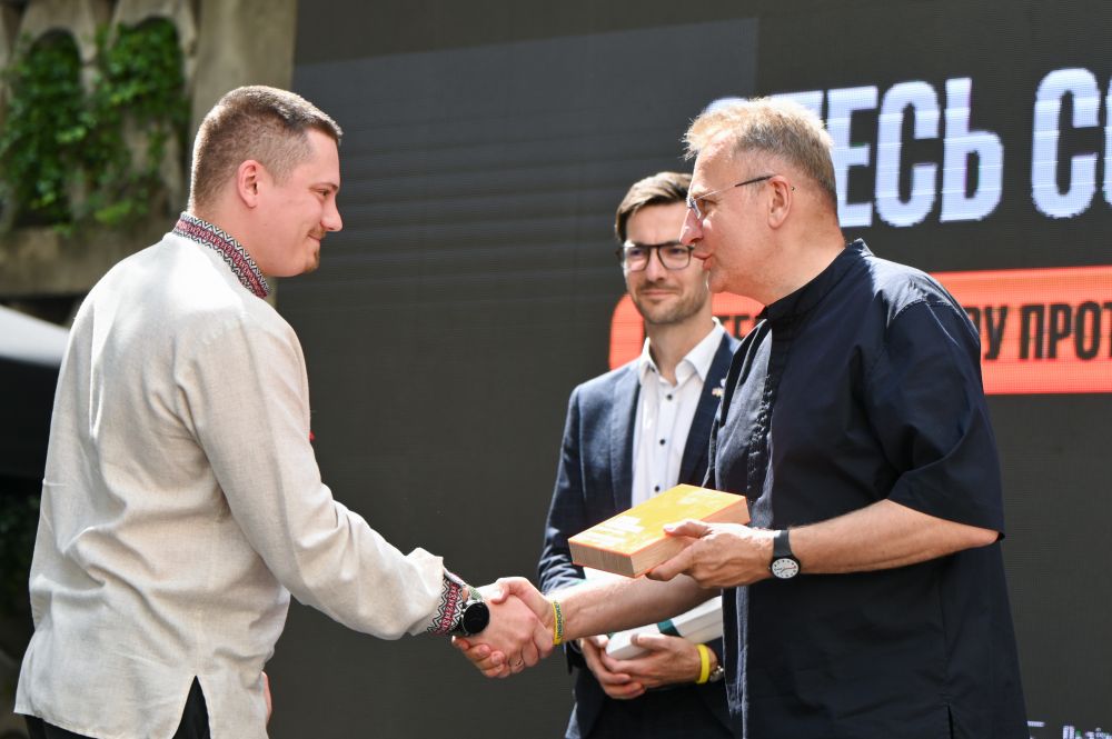 Десятеро молодих львів’ян отримали унікальну відзнаку за внесок у розвиток міста і країни - 7