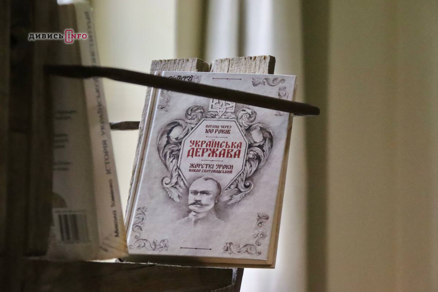 «Я завжди знав, що режим все одно впаде», або Як у Львові піднімали перший синьо-жовтий стяг України - 5