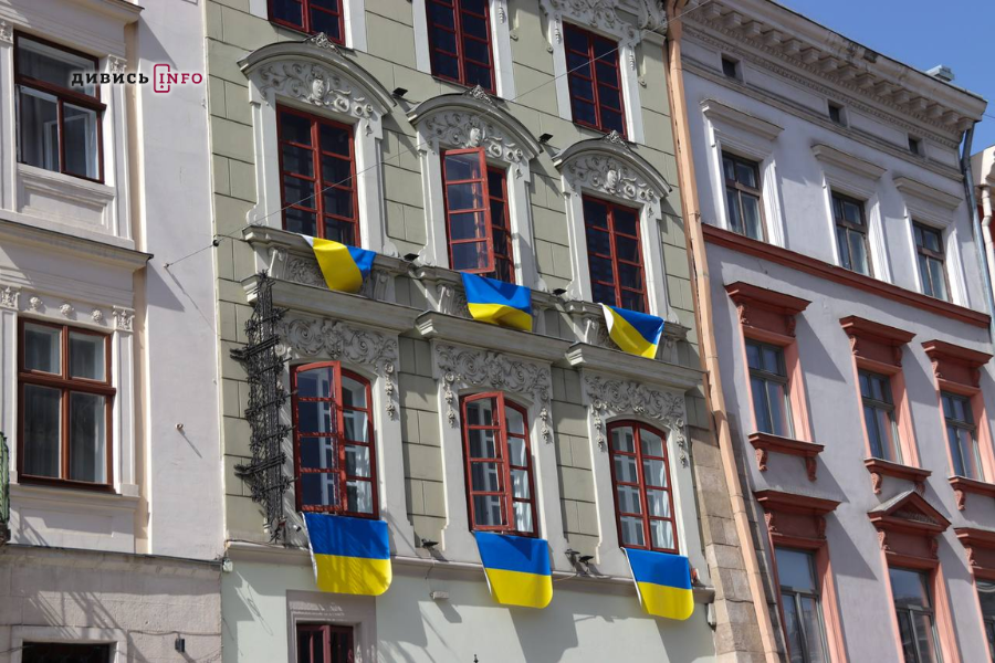 У Львові вшанували полеглих українських захисників (фото) - 9