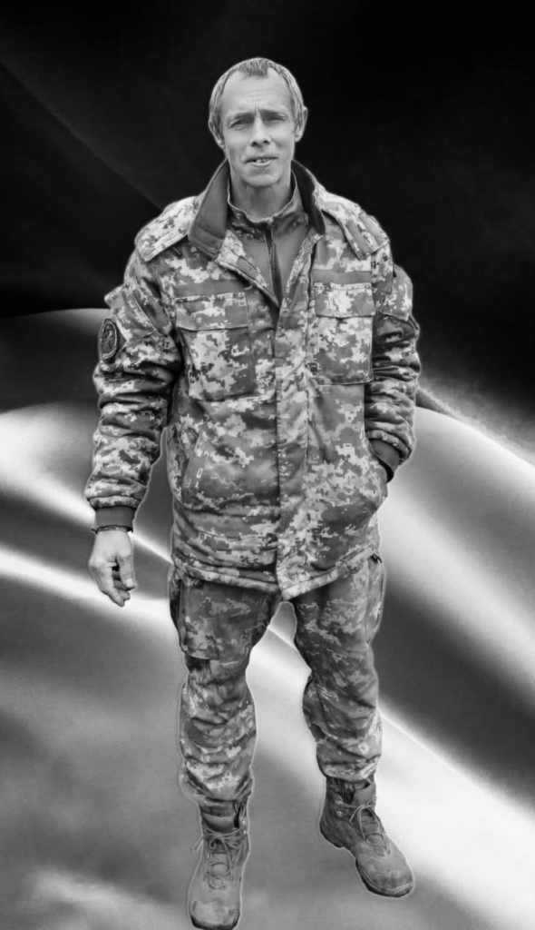 На Львівщині сьогодні поховають шістьох воїнів — що про них відомо (фото) - 6