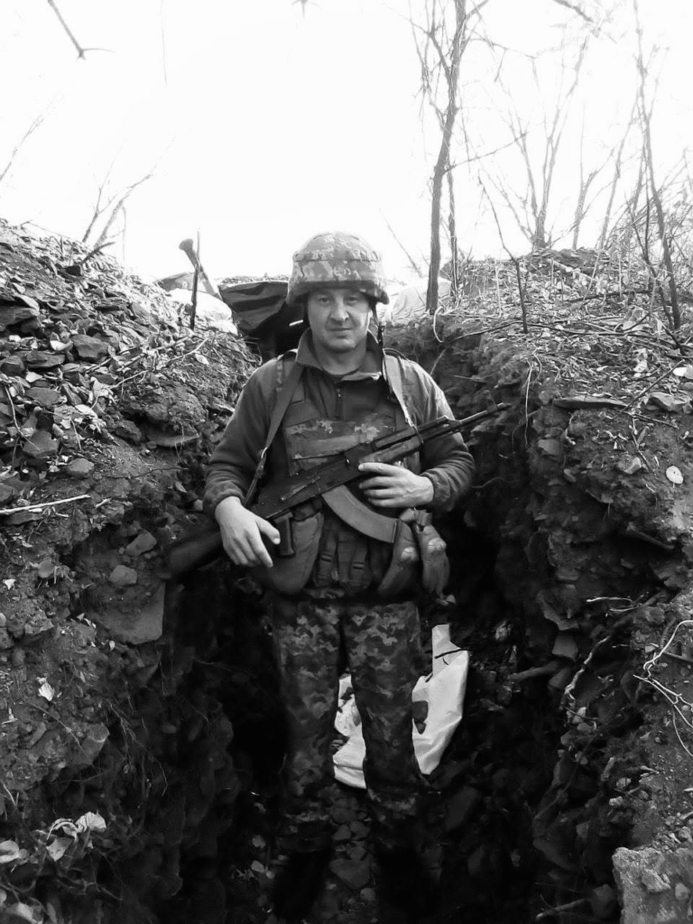 На Львівщині сьогодні поховають шістьох воїнів — що про них відомо (фото) - 1