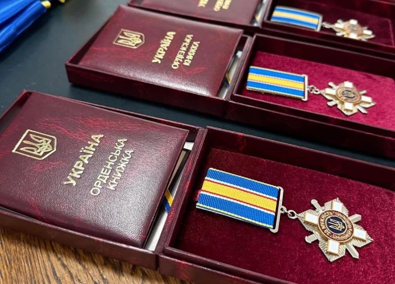 Інновації в освіті, нагороди полеглим воїнам та додаткові потяги через Львів — головні новини дня - 5