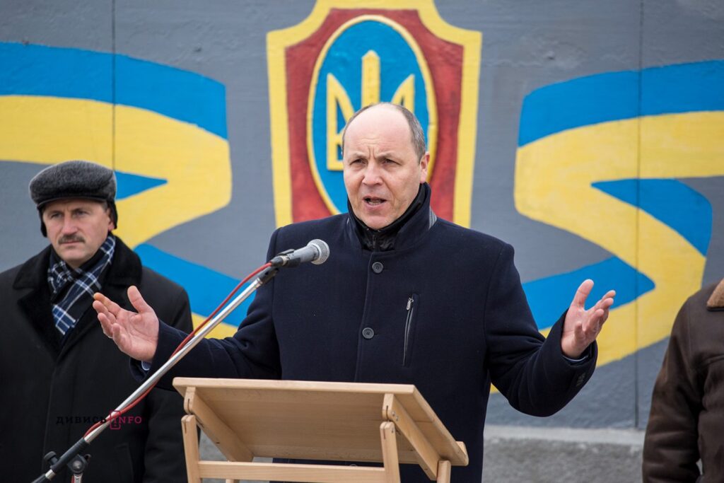 Площа імені Парубія у Львові, безбар'єрні заходи, культурні події міста: головні новини дня - 2